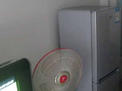二手家電及家具出售 冰箱、康佳電視、落地風(fēng)扇等